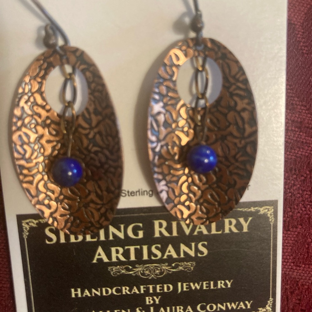 EARRINGS - NEW - Picture 7 of 9